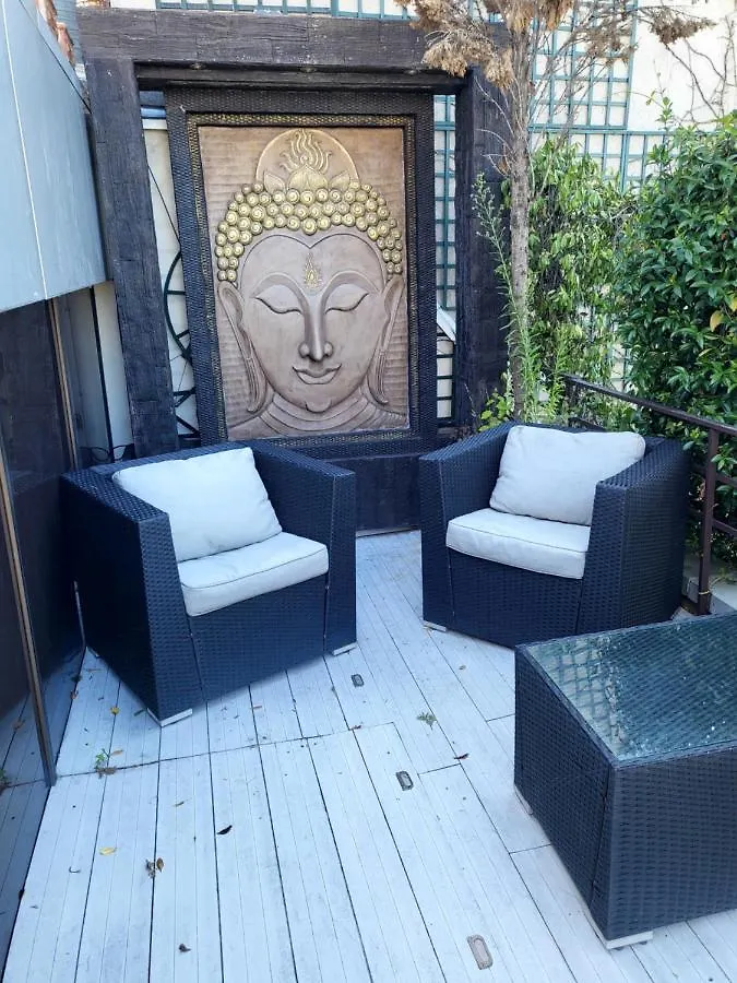 Penthouse Champs Elysees Above 5 Stars Hotel Berri Champs Elysees Paryż Apartament