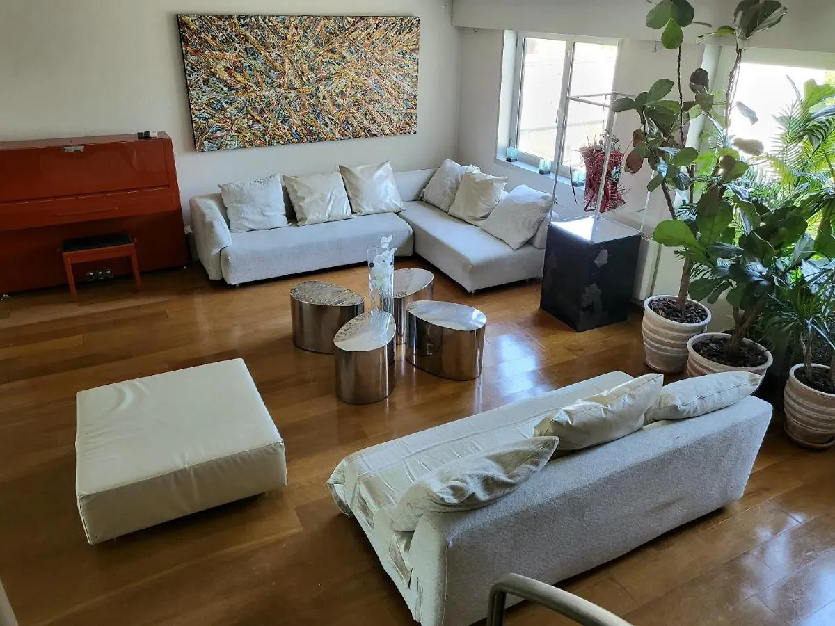 Penthouse Champs Elysees Above 5 Stars Hotel Berri Champs Elysees パリ 0*,  フランス