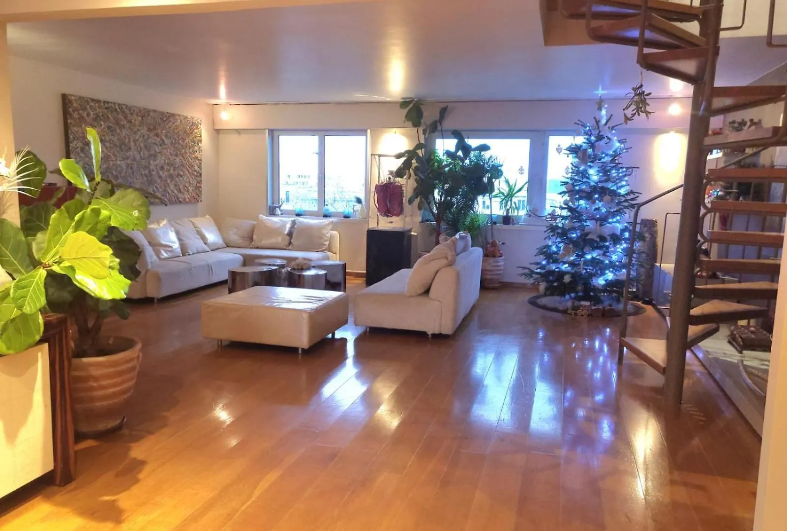 アパート Penthouse Champs Elysees Above 5 Stars Hotel Berri Champs Elysees パリ